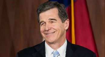 Guvernatorul Statului american Carolina de Nord, Roy Cooper, declară 1 Decembrie drept Ziua de Recunoaștere a Centenarului României pe întreg teritoriul statului